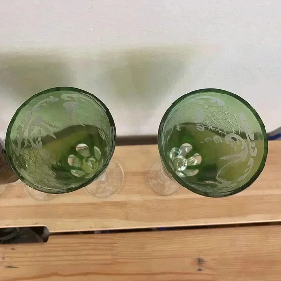 Sorelle Vintage Fine Laser Etched Wine Glasses - Picture 8 of 9